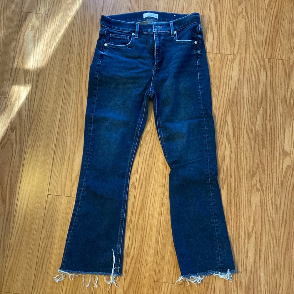 Loft High Rise Kick Crop jeans. Dark wash size 4